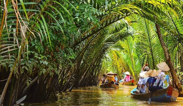 Great Laos And Vietnam 15 Days